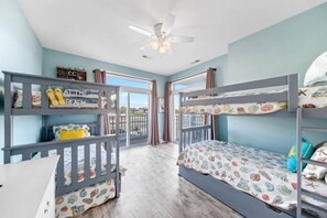 4 chambres, fer et planche à repasser, Wi-Fi, draps fournis