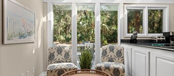 Private Pool ~ Cabana ~ 5 Deer Run Lane