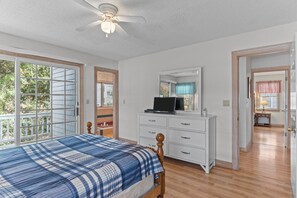 4 bedrooms, internet, bed sheets - 1285 - Sands to Sea - Pet-Friendly Corolla Retreat Near the Beach (Corolla)