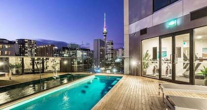 Condo in Queen St CBD w Pool and Gym Zodiak Stays