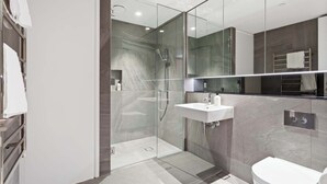 Unclassified image, 3 of 11, button - Sleek Modern Studio with Balcony by Zodiak Stays (Auckland)