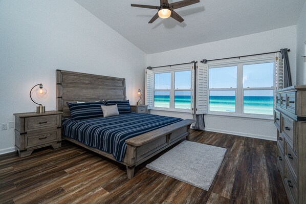 3 chambres, fer et planche à repasser, accès au Wi-Fi (inclus)