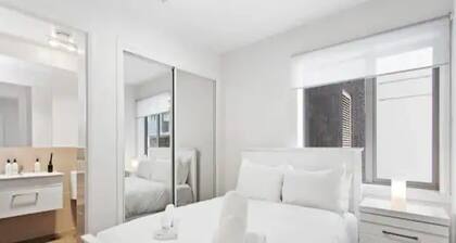 Central Modern Apt. w/ Working Space Zodiak Stays