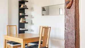 Unclassified image, 5 of 33, button - Habitaciones en Plaza Nueva (Bilbao)