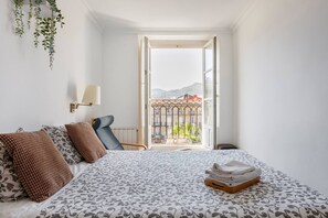 パノラミック ダブルルーム | 羽毛の掛け布団、WiFi (無料)