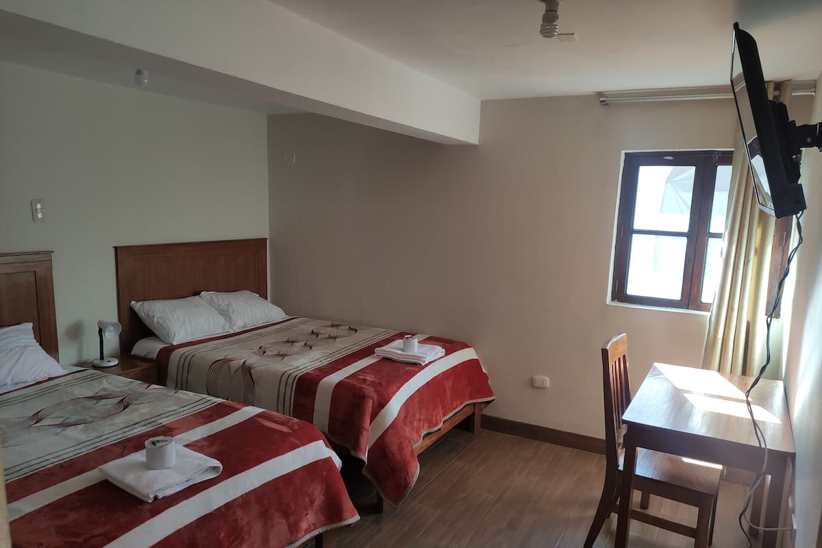 Standard Twin Room, 1 Bedroom | Individually furnished, laptop workspace, free WiFi, bed sheets