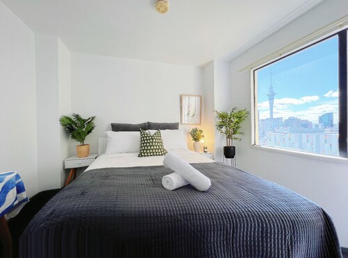 Sky Tower View Studio in CBD