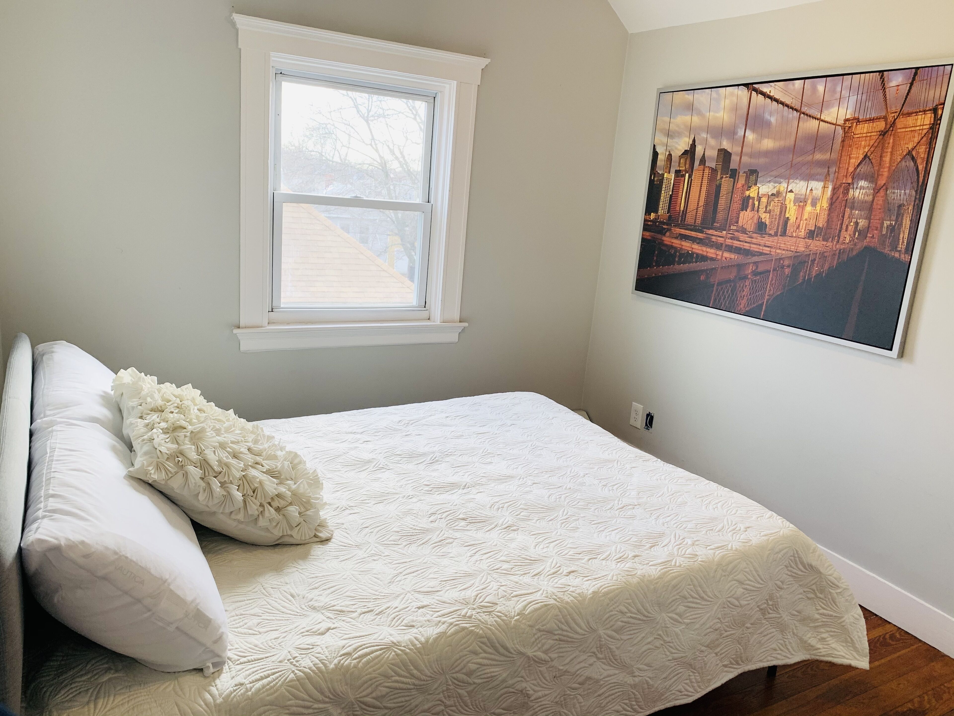 Modern and Cozy Apartment in Providence