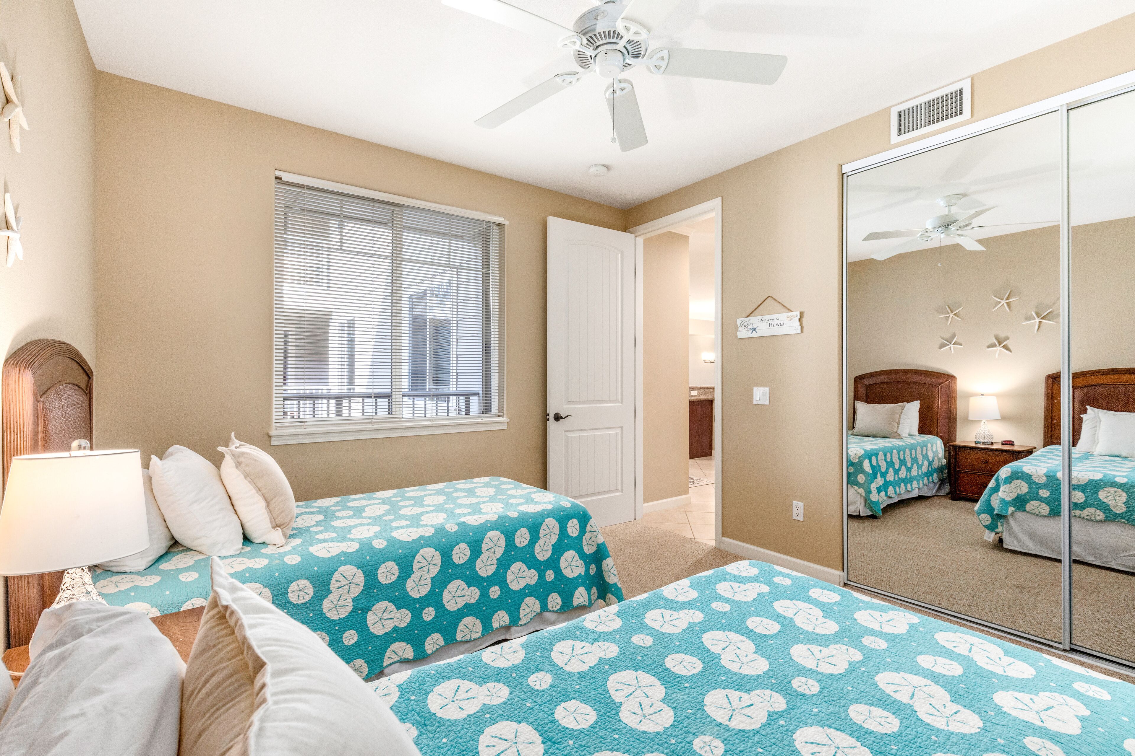 Relaxing retreat with golf course views in exclusive Waikoloa Beach Resort