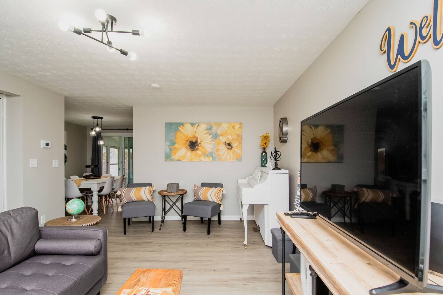 Modern Ranch near Downtown and Airport