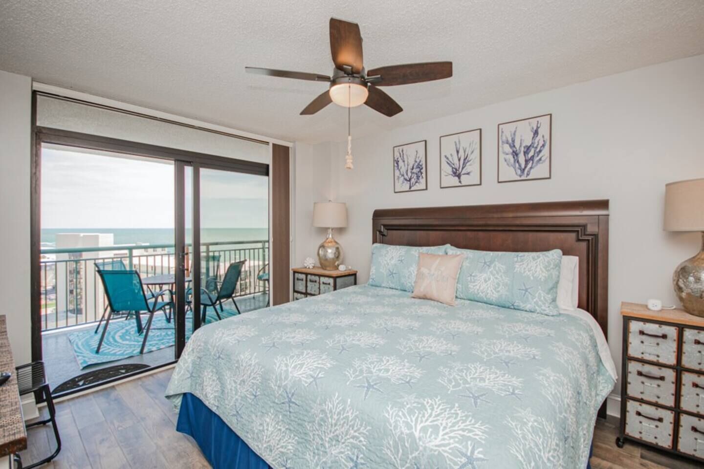 Incredible Fall Rates! Huge Condo🏖Ocean Views🌊Steps to Beach👣Pools😎