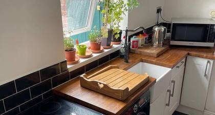 Commuters Getaway Chesterfield