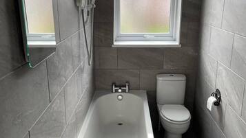 花灑/浴缸組合、風筒、提供毛巾