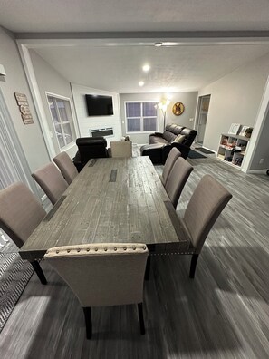 Dining - Devils Lake’s Hidden Gem (Devils Lake)