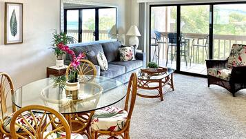 Una Smart TV, libros