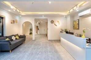 Lobby - Kelly Hotel SECC Phu My Hung (Ho Chi Minh City)