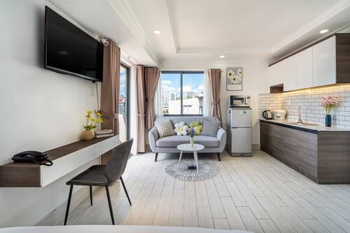 Junior Suite, Terrace | Private kitchen