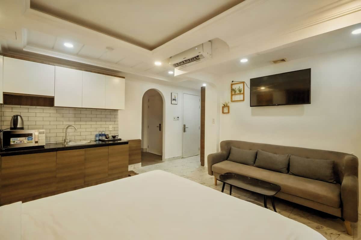 Family Double Room, Garden View