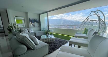 PENTHOUSE 40 Floor to enjoy the VIEW OF THE CITY! Awesome huge apartment 127 sm