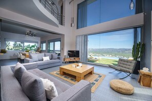 Smart TV, fireplace, video games, music library - Relaxation and Privacy (Μοίρες)