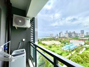Premium Apartment, 1 Queen Bed with Sofa bed, Kitchen, Partial Sea View | Balcony