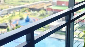 Business Apartment | Balcony view