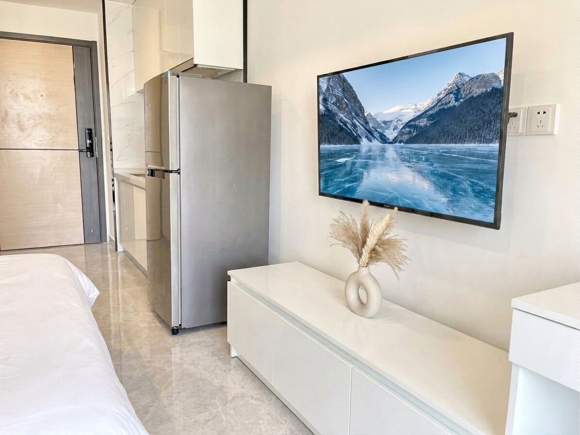 Business Apartment, 1 Queen Bed, Kitchen, City View | 1 bedroom, free WiFi, bed sheets