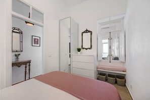 1 bedroom, iron/ironing board, free WiFi, bed sheets - Holiday Home 'Casa Doce' with Private Terrace, Wi-Fi and Air Conditioning (Silves)