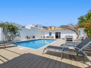 Pool - Holiday Home 'Villa Nacho' with Private Pool, Wi-Fi and Air Conditioning (Port Pollença)