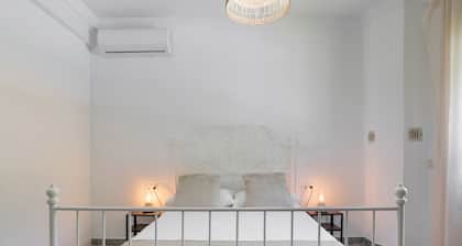 Chalet 'Casa El Molino' with Mountain View, Wi-Fi and Air Conditioning