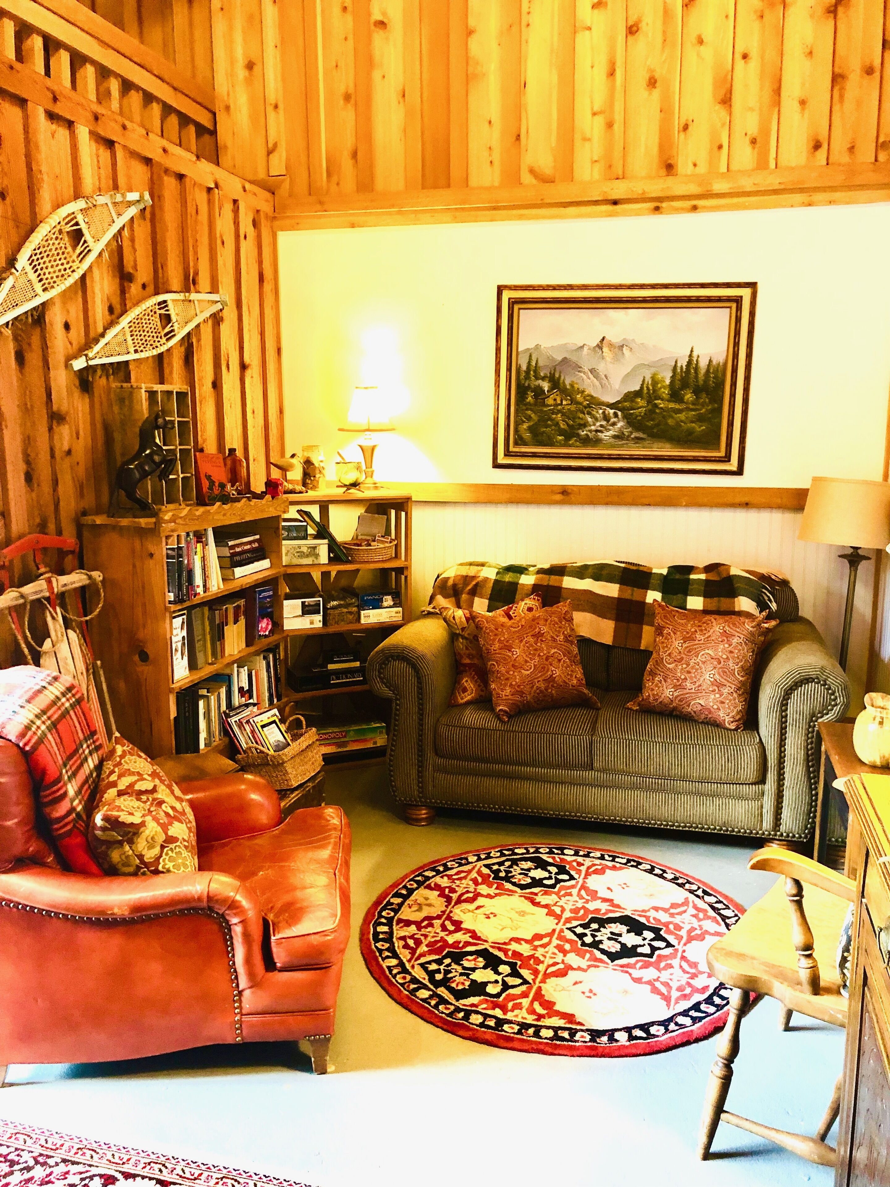 Bond Ranch Retreat, Family Cabins under the stars, enchanting Olympic Peninsula.