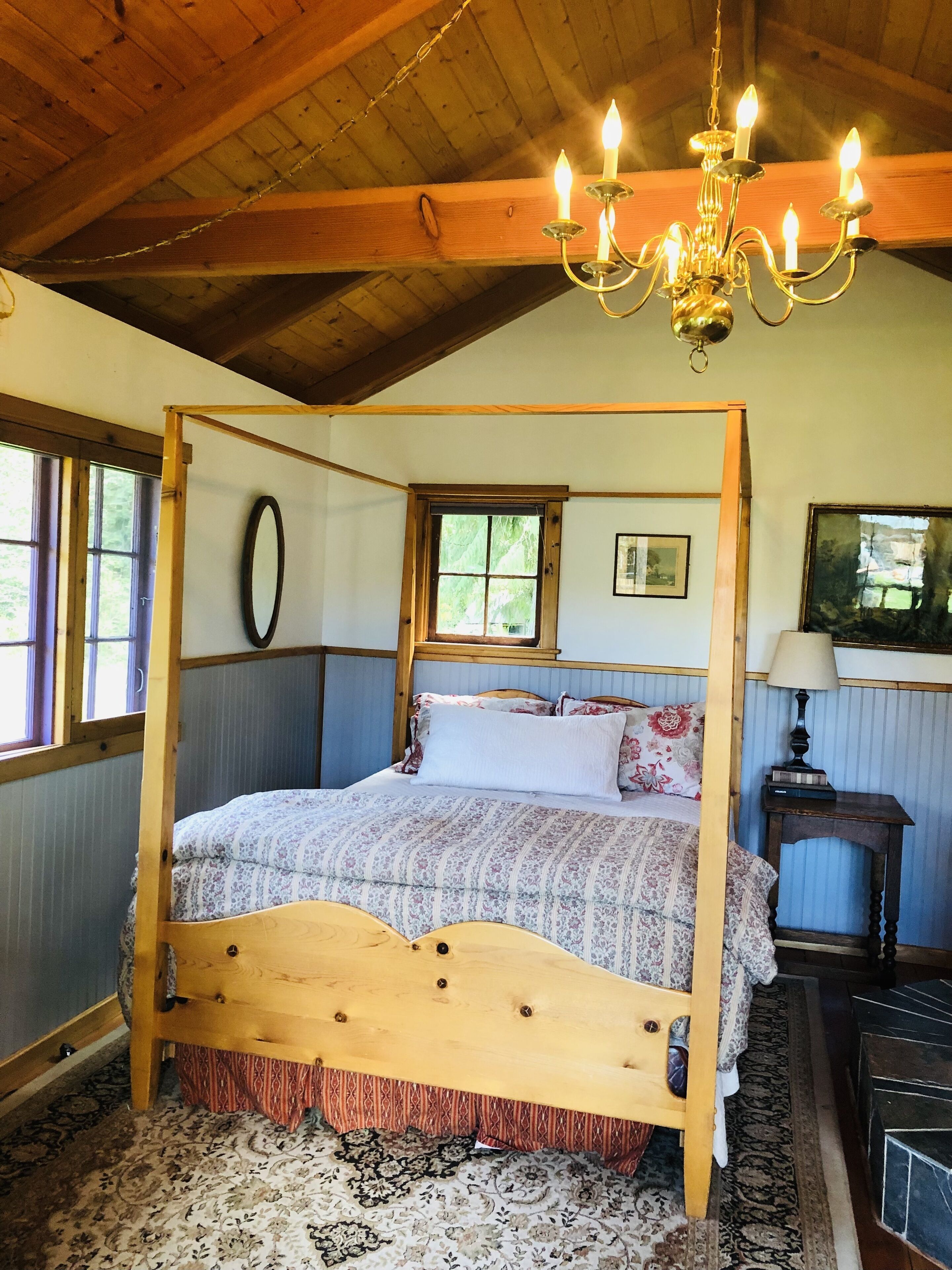 Bond Ranch Retreat, Family Cabins under the stars, enchanting Olympic Peninsula.