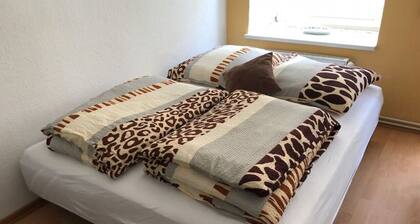 TOP SPOT MITTE . THE PLACE TO BE !