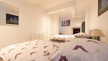 3 camere, ferro/asse da stiro, Wi-Fi