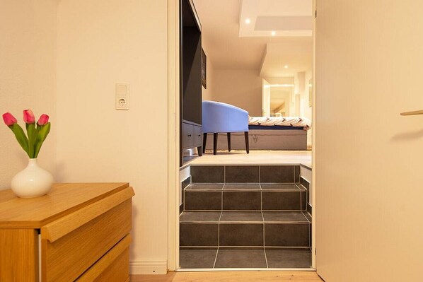 3 bedrooms, iron/ironing board, WiFi