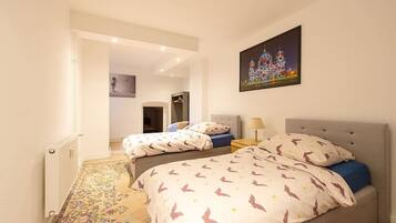 3 camere, ferro/asse da stiro, Wi-Fi