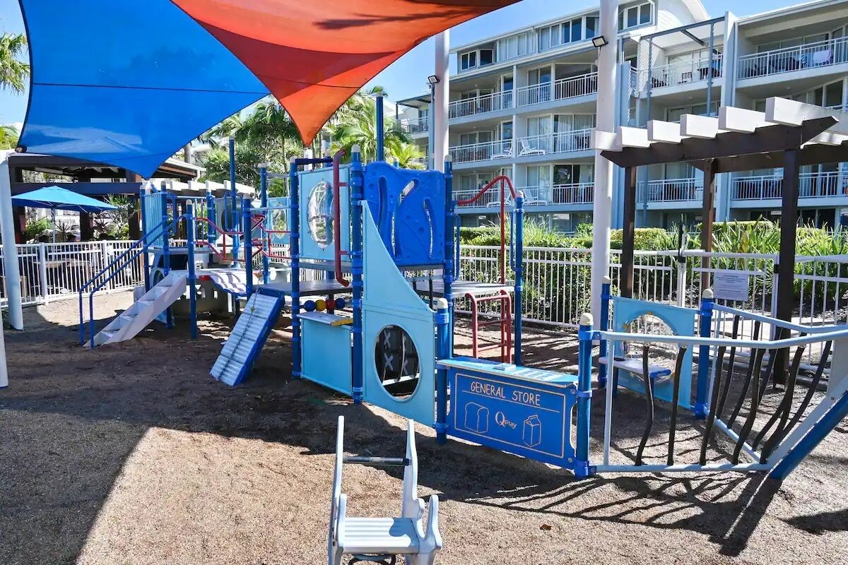 Large children's playground 