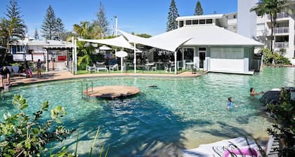 Beachfront Choices - Beach, Lagoon, Spa ZE1
