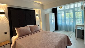 Standard Double Room | Minibar, desk, laptop workspace, free WiFi
