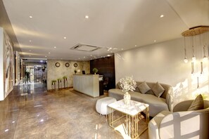 Reception - Town Pallace Inn (New Delhi)