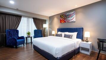 Iron/ironing board, free WiFi