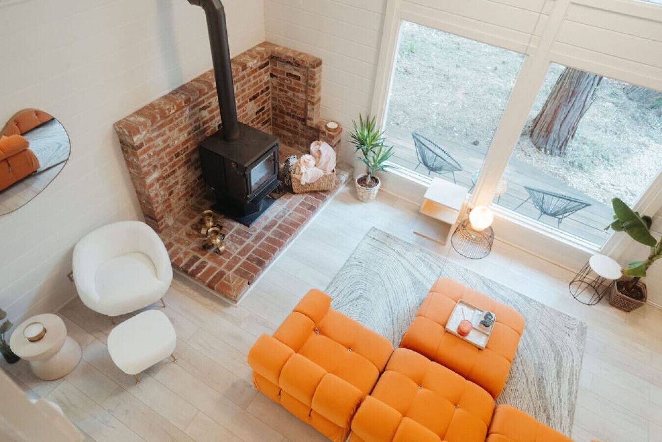 智能電視、壁爐