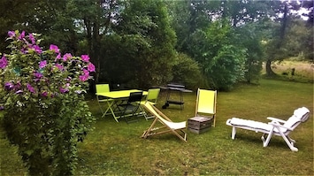Le barbecue est prĂȘt !