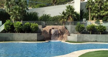 Traumhafte 2 Stöckige Wohnung mit Meerblick