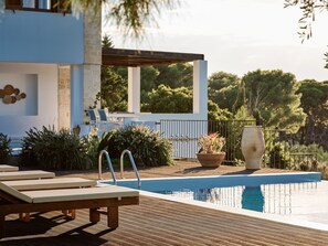 Alberca al aire libre 