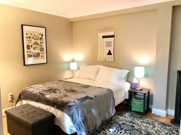 1 bedroom, iron/ironing board, free WiFi, bed sheets