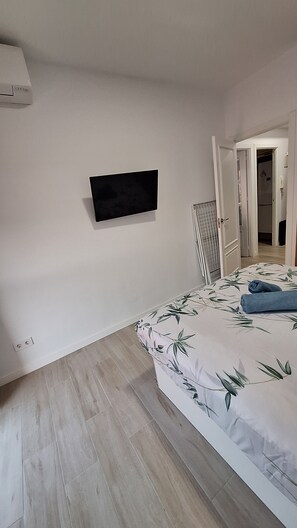 1 Schlafzimmer, Bügeleisen/Bügelbrett, kostenloses WLAN, Bettwäsche
