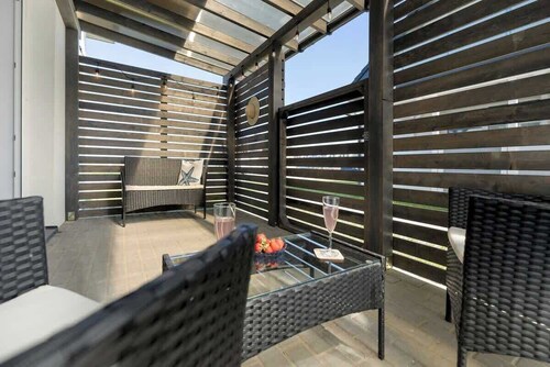 Kropli Baltyku 18E | Modische Wohnung | Parkplatz