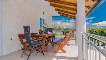 Design villa | Uitzicht vanuit de kamer