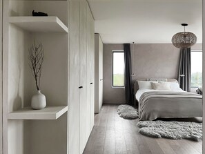 5 Schlafzimmer, Reisekinderbett, WLAN, Bettwäsche